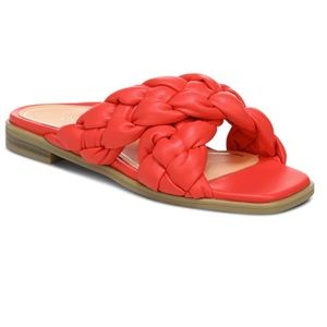 NWT Vionic Kalina poppy Braided Sandal. 6.5 comfort vacations leather